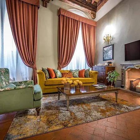 Palazzo Bianca Cappello Residenza d'Epoca-3